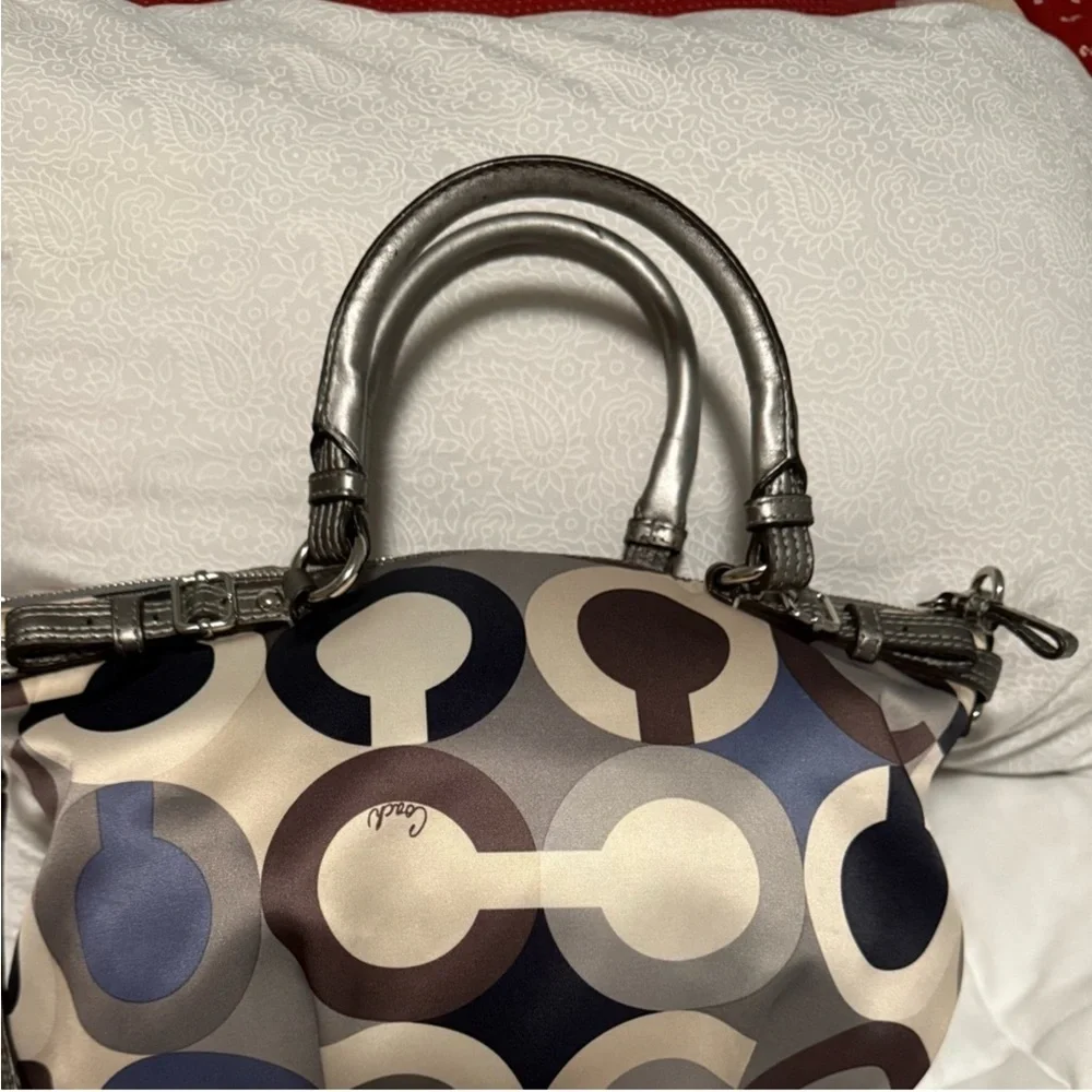 Coach SoHo Signature Hobo Satin/Sequence Satchel! With Iconic Horse and Carriage